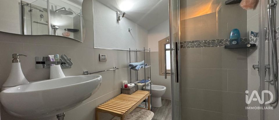 Farm 5 rooms of 210 m² in Mirandola (41037)