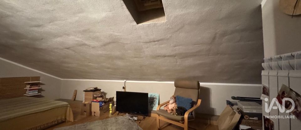 Farm 5 rooms of 210 m² in Mirandola (41037)