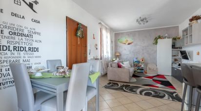 Trilocale di 83 m² a Ponsacco (56038)