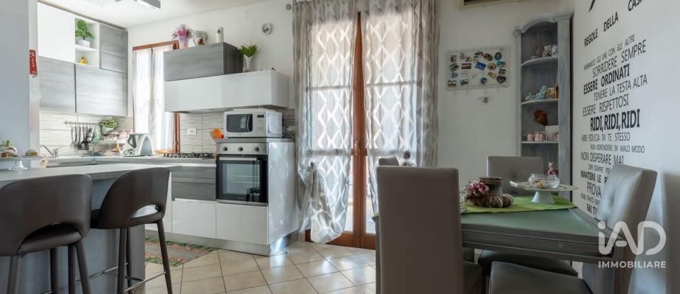 Trilocale di 83 m² a Ponsacco (56038)