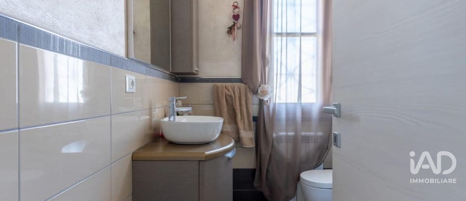 Trilocale di 83 m² a Ponsacco (56038)