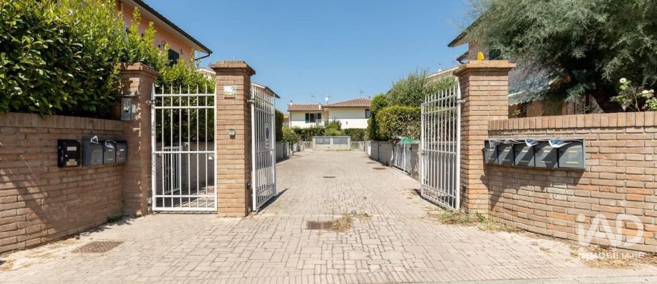 Trilocale di 83 m² a Ponsacco (56038)