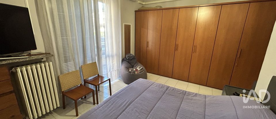 Four-room apartment of 110 m² in Nova Milanese (20834)