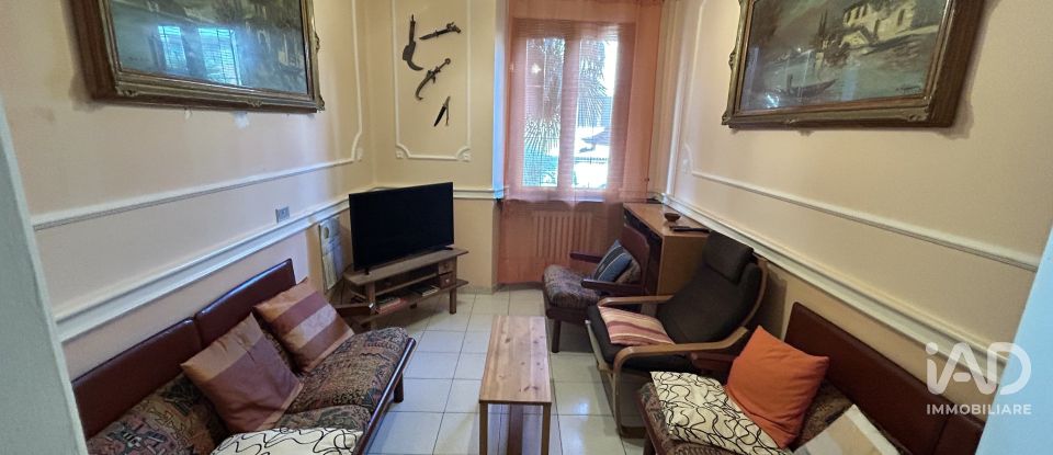 Four-room apartment of 110 m² in Nova Milanese (20834)