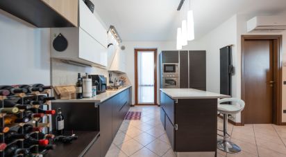 Appartamento 6 locali di 83 m² a Oppeano (37050)