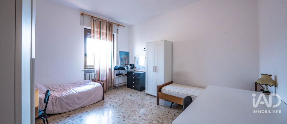 Apartment 8 rooms of 126 m² in Verona (37131)
