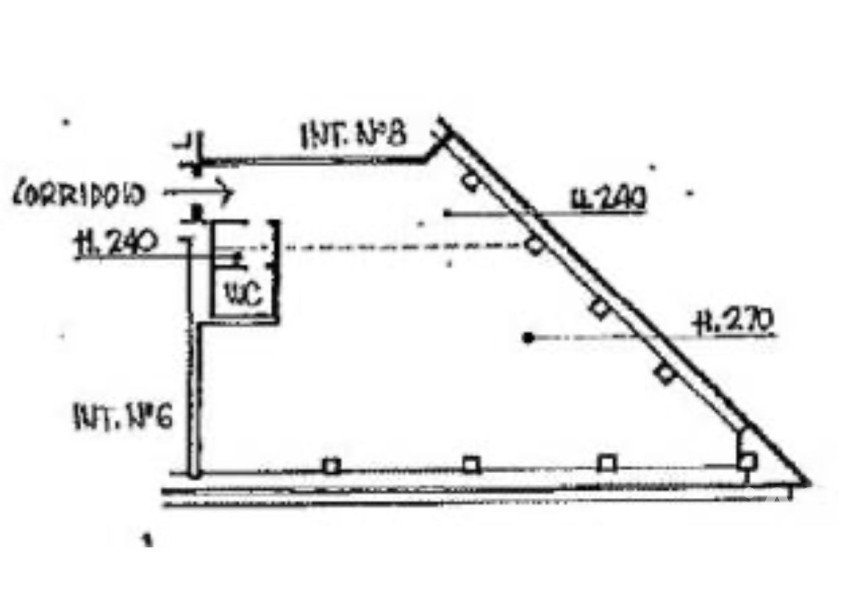 Negozio / locale commerciale di 110 m² in Genova (16129)