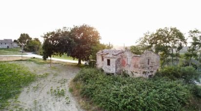 Rustico 4 locali di 80 m² in Filottrano (60024)