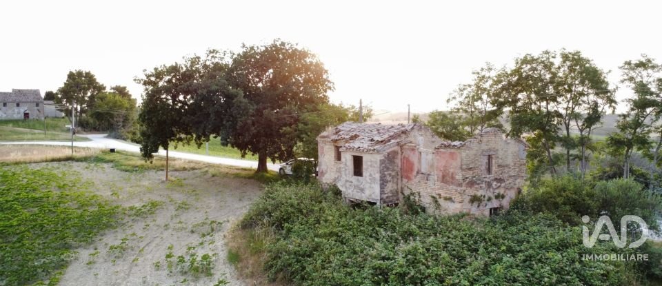 Rustico 4 locali di 80 m² in Filottrano (60024)