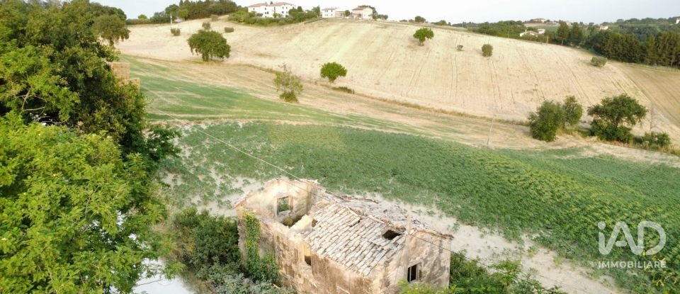 Rustico 4 locali di 80 m² in Filottrano (60024)