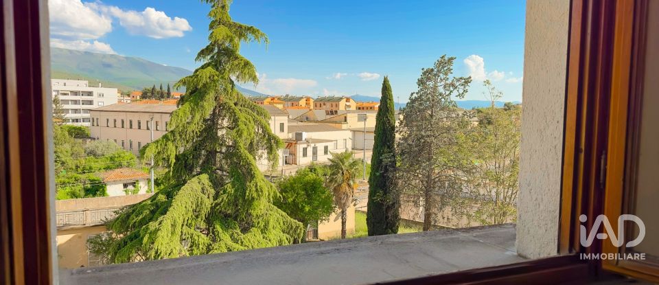 Quadrilocale di 102 m² a Foligno (06034)