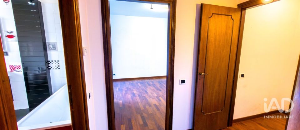 Quadrilocale di 102 m² a Foligno (06034)