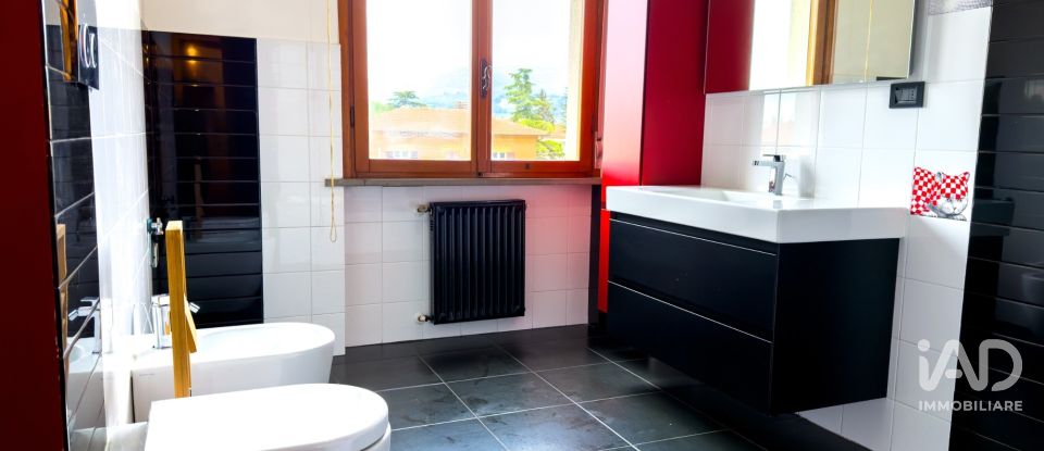 Quadrilocale di 102 m² a Foligno (06034)