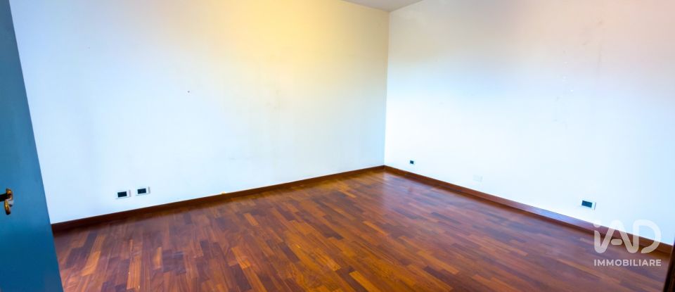 Quadrilocale di 102 m² a Foligno (06034)