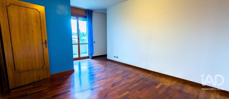Quadrilocale di 102 m² a Foligno (06034)