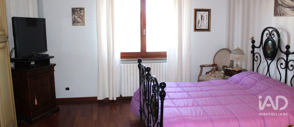 Appartamento 5 locali di 207 m² a Appignano (62010)