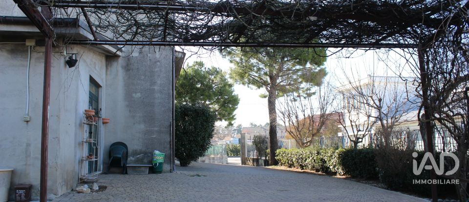 Appartamento 5 locali di 207 m² a Appignano (62010)