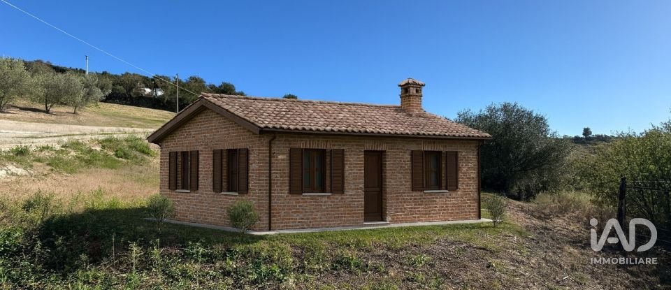 Terreno di 2.170 m² in Potenza Picena (62018)