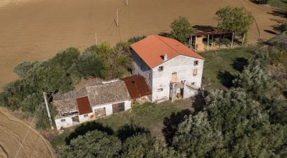 Casa indipendente / Villa 4 locali di 220 m² in Corridonia (62014)