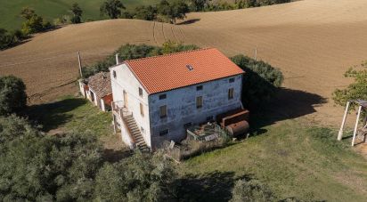 Casa indipendente / Villa 4 locali di 220 m² in Corridonia (62014)