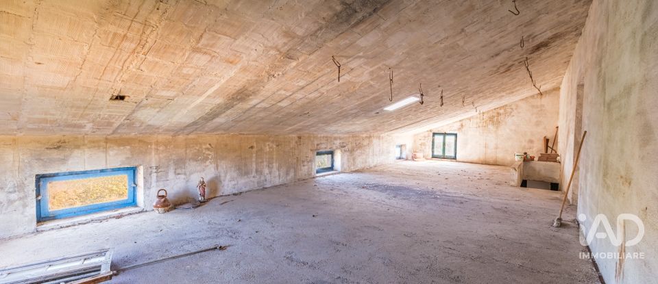 Casa indipendente / Villa 4 locali di 220 m² in Corridonia (62014)