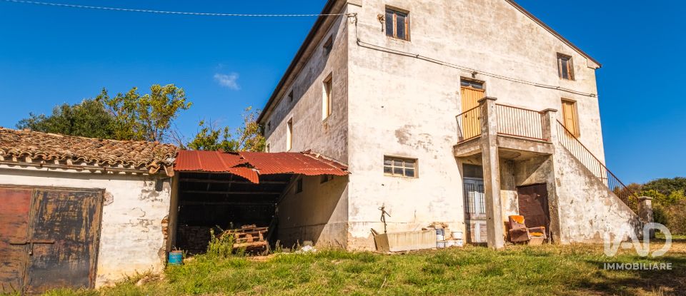 Casa indipendente / Villa 4 locali di 220 m² in Corridonia (62014)