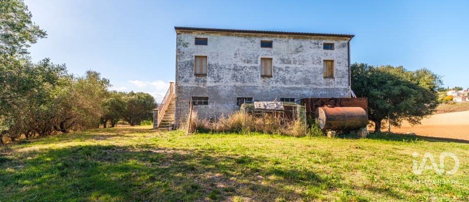 Casa indipendente / Villa 4 locali di 220 m² in Corridonia (62014)