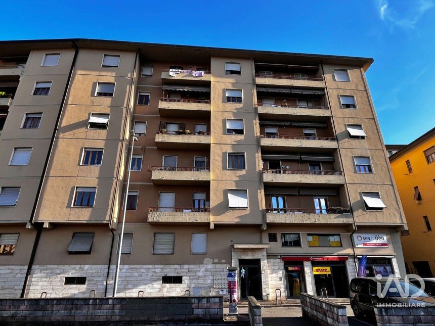 Loft 5 rooms of 135 m² in San Giovanni Valdarno (52027)