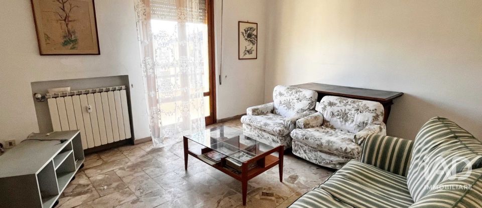 Loft 5 rooms of 135 m² in San Giovanni Valdarno (52027)