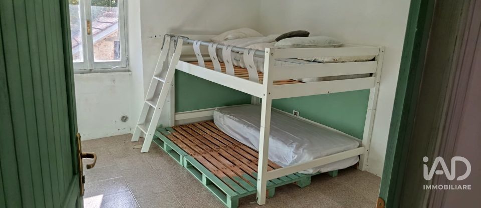 House 8 rooms of 215 m² in Giusvalla (17010)