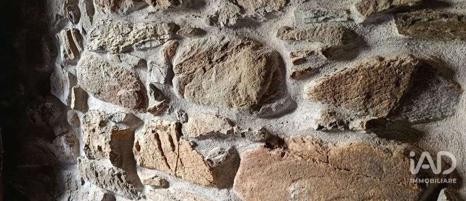 House 8 rooms of 215 m² in Giusvalla (17010)