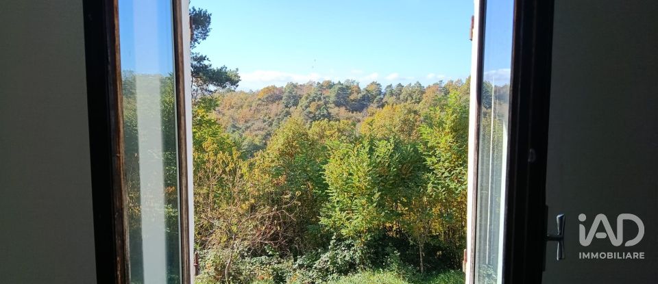 House 8 rooms of 215 m² in Giusvalla (17010)