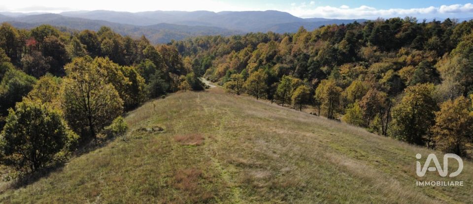 House 8 rooms of 215 m² in Giusvalla (17010)