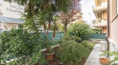 Casa indipendente 10 locali di 300 m² in Porto Sant'Elpidio (63821)