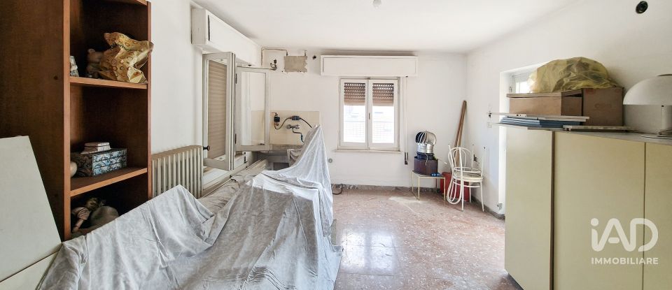 Townhouse 10 rooms of 300 m² in Porto Sant'Elpidio (63821)
