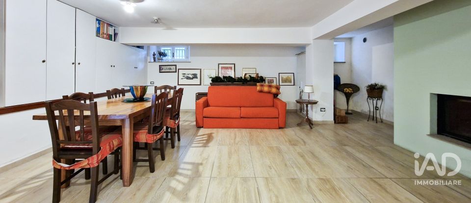 Townhouse 10 rooms of 300 m² in Porto Sant'Elpidio (63821)