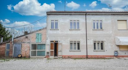 Traditional house 4 rooms of 221 m² in Ostellato (44020)