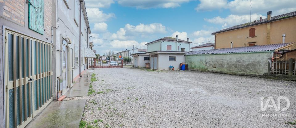 Traditional house 4 rooms of 221 m² in Ostellato (44020)