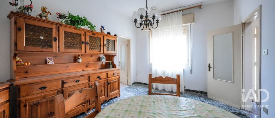 Traditional house 4 rooms of 221 m² in Ostellato (44020)