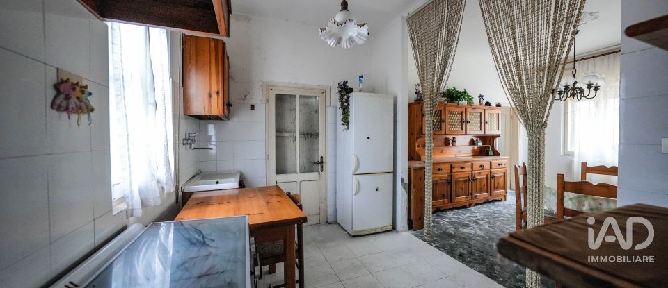 Traditional house 4 rooms of 221 m² in Ostellato (44020)