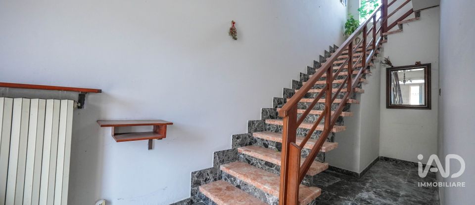 Traditional house 4 rooms of 221 m² in Ostellato (44020)