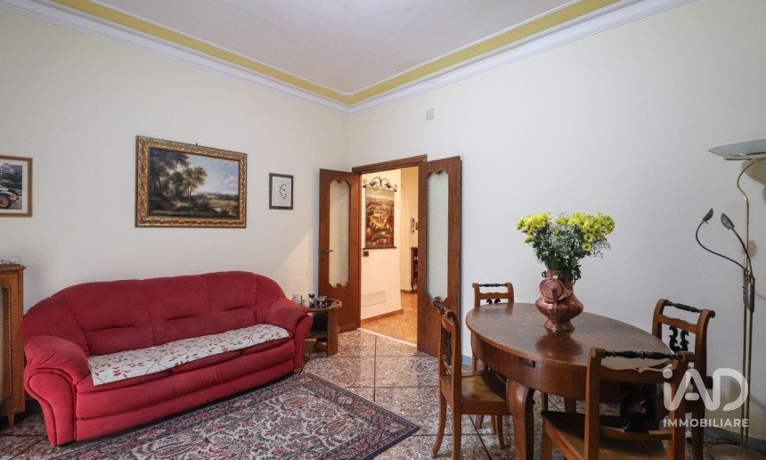 Four-room apartment of 114 m² in Roma (00179)