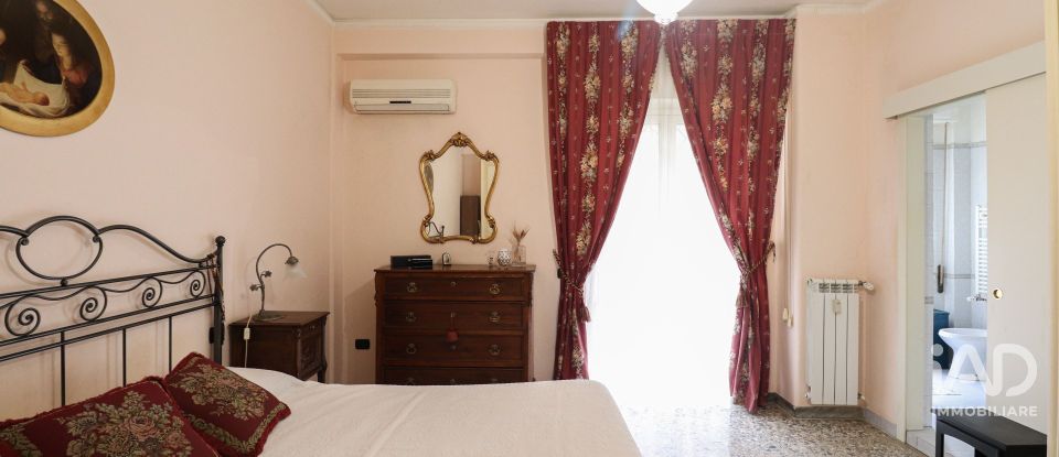 Four-room apartment of 114 m² in Roma (00179)