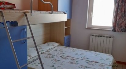 Appartamento 6 locali di 87 m² a Tortoreto (64018)