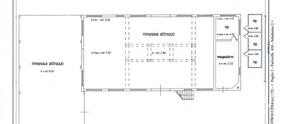 Rifugio 10 locali di 400 m² in Controguerra (64010)