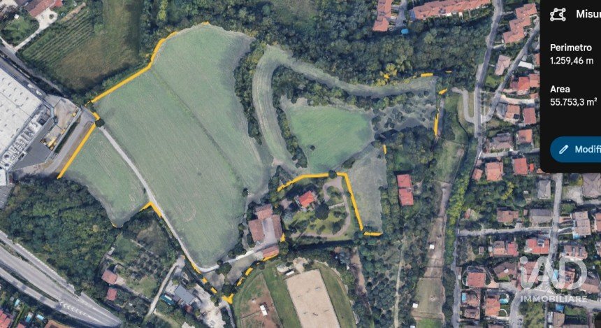 Casa indipendente / Villa 33 locali di 1.300 m² in Desenzano del Garda (25015)