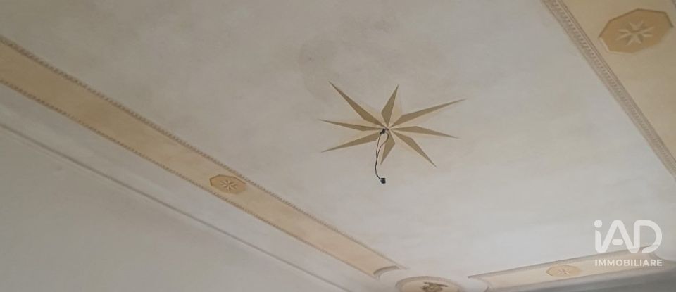 Apartment 6 rooms of 110 m² in Genova (16129)