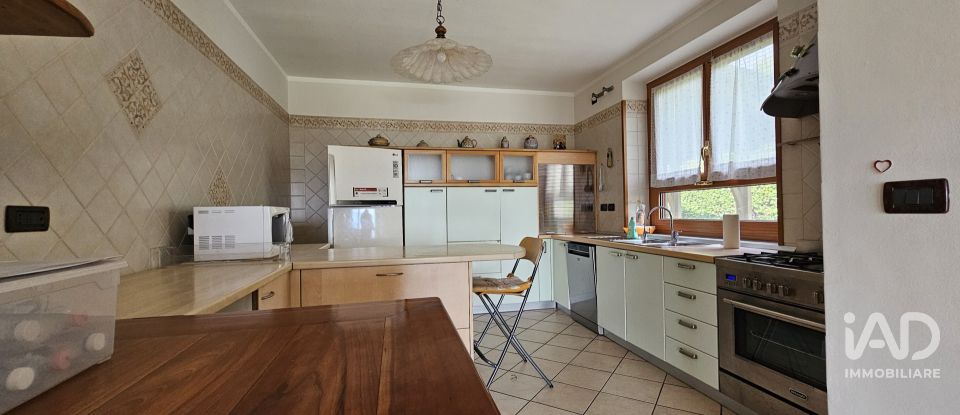 Apartment 6 rooms of 300 m² in Borgo San Dalmazzo (12011)
