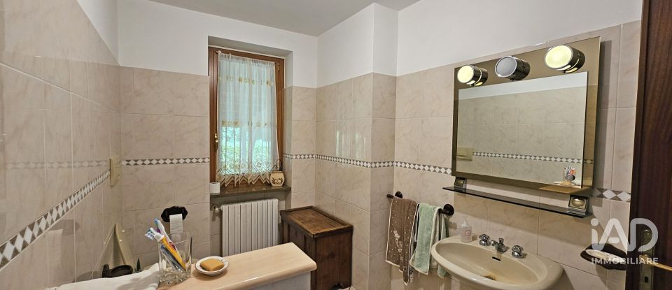 Apartment 6 rooms of 300 m² in Borgo San Dalmazzo (12011)