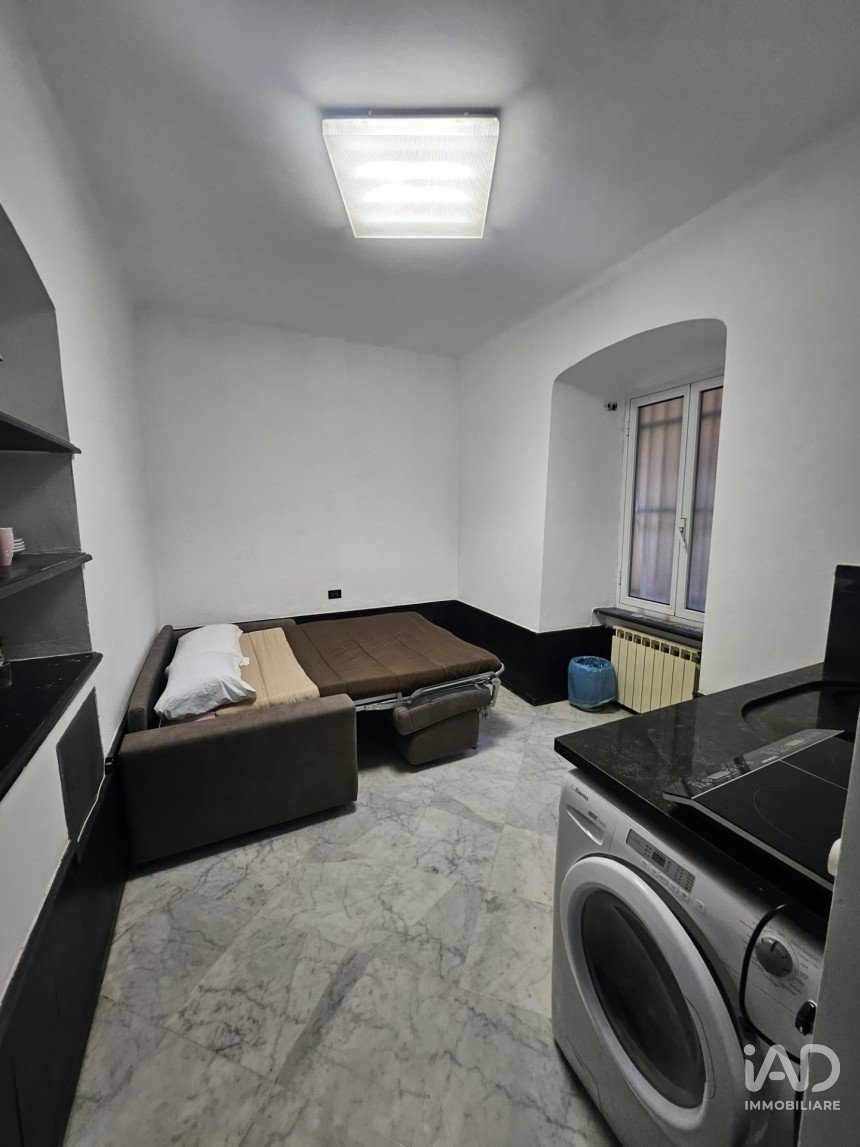 Appartamento 7 locali di 150 m² a Genova (16131)